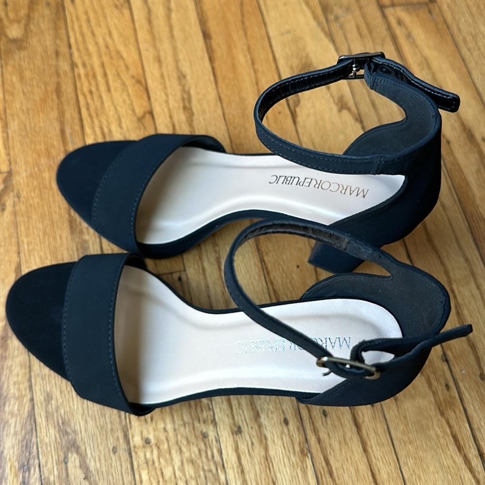 Marco Republic black heels